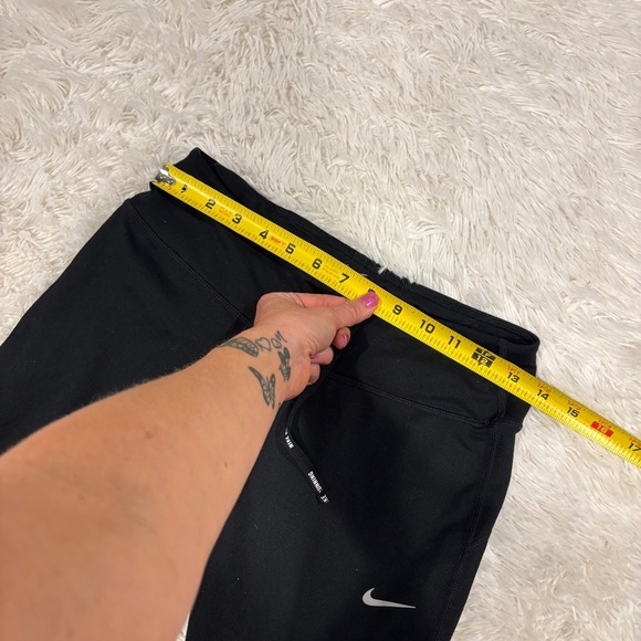 Nike Women's Epic Run Tight Fit Black Running Tight 872261-011 Size Medium - Picture 5 of 14